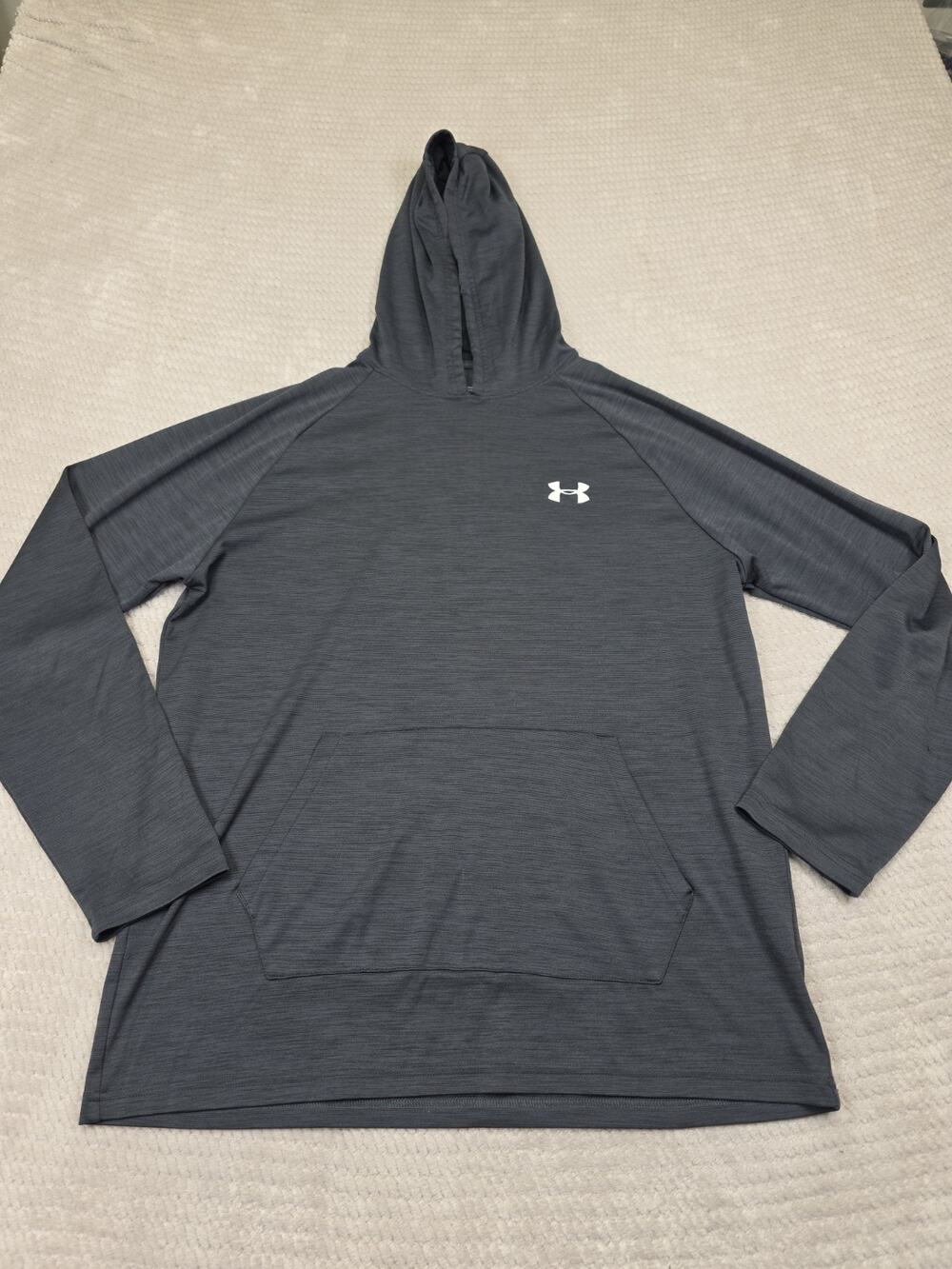 Under Armour Shirt Mens Large Performance Pullover Hooded Light Weight